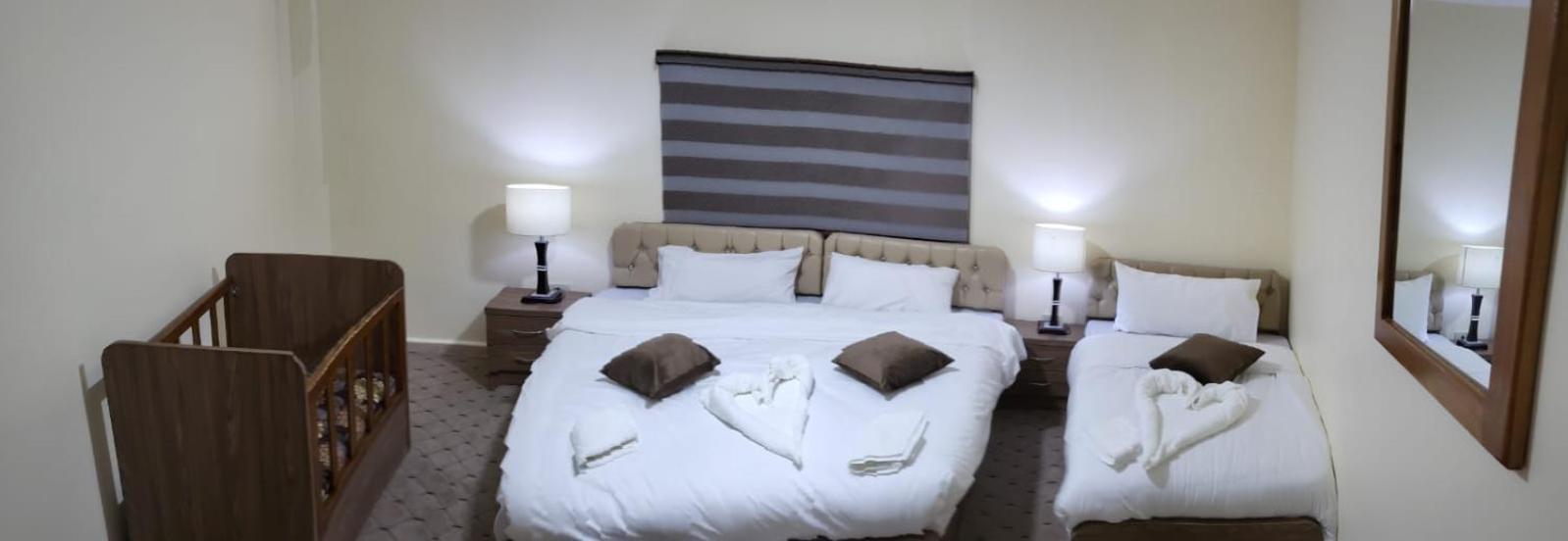 Hostel Petra Hills House Wadi Musa Zewnętrze zdjęcie