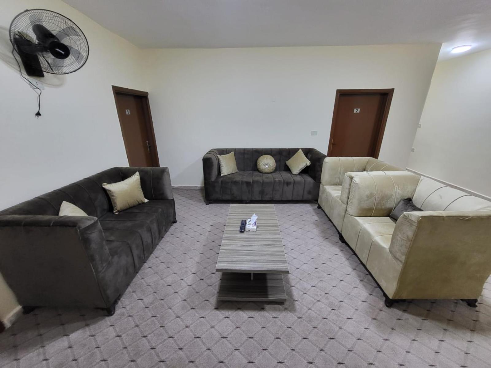Hostel Petra Hills House Wadi Musa Zewnętrze zdjęcie